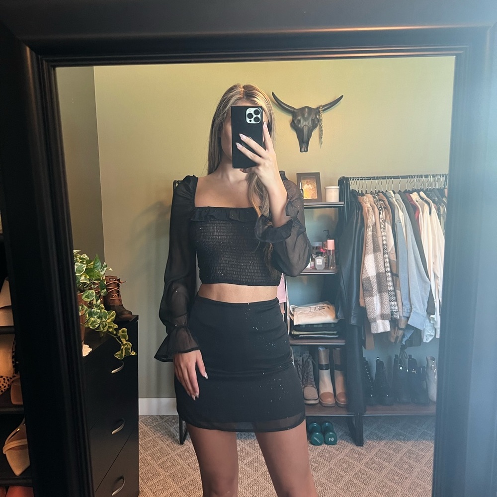 2 piece sparkly black set
